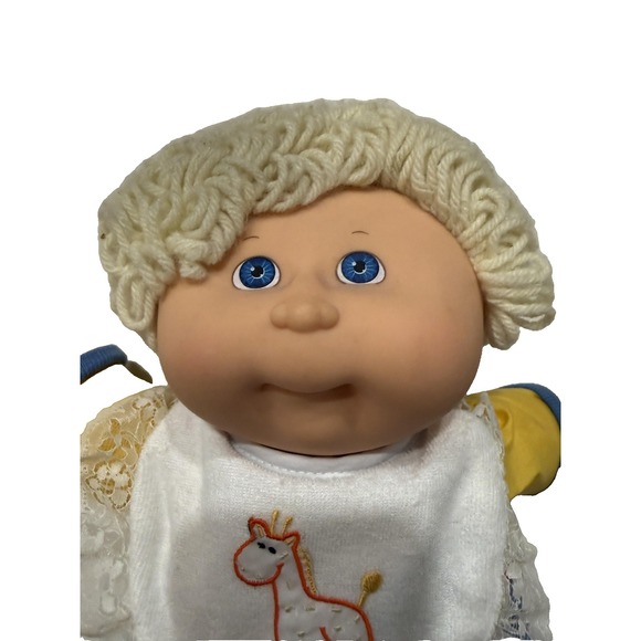 Vintage 1988 Cabbage Patch Kids Doll Blonde Blue Eyes Weebok Shoes Hasbro Outfit - Picture 2 of 7